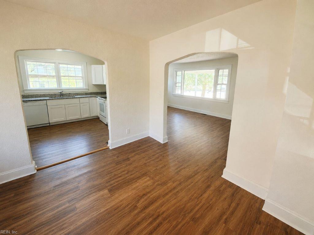9571 13th Bay ST - Photo 2