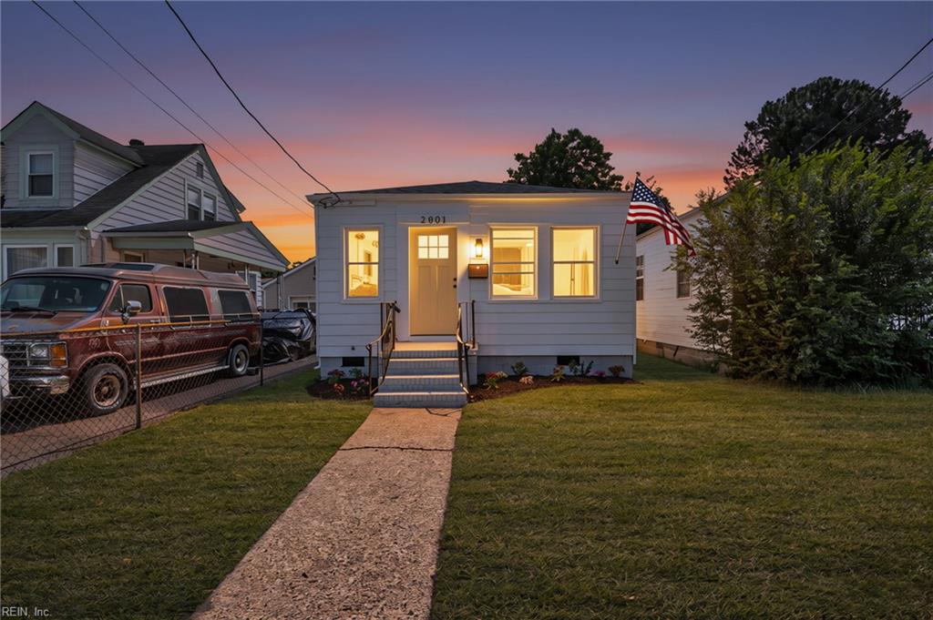 Photo 1 of 35 — 2801 Evergreen PL, Portsmouth, VA 23704
