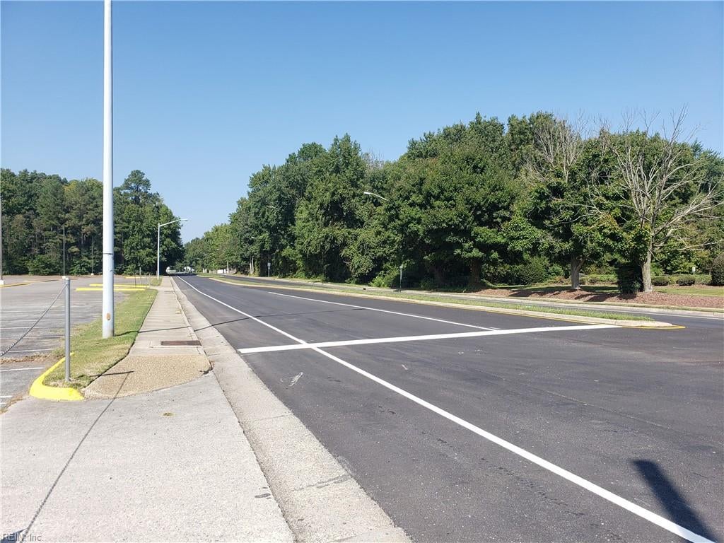 20 Hunt Club BLVD - Photo 3