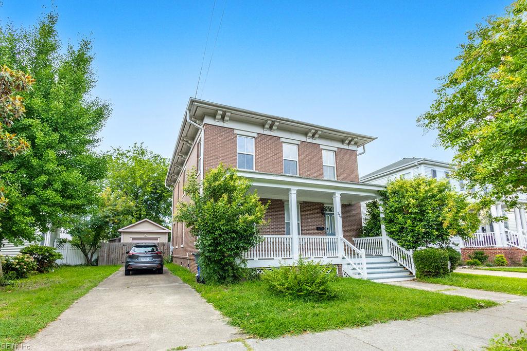 220 W 33rd ST - Photo 3