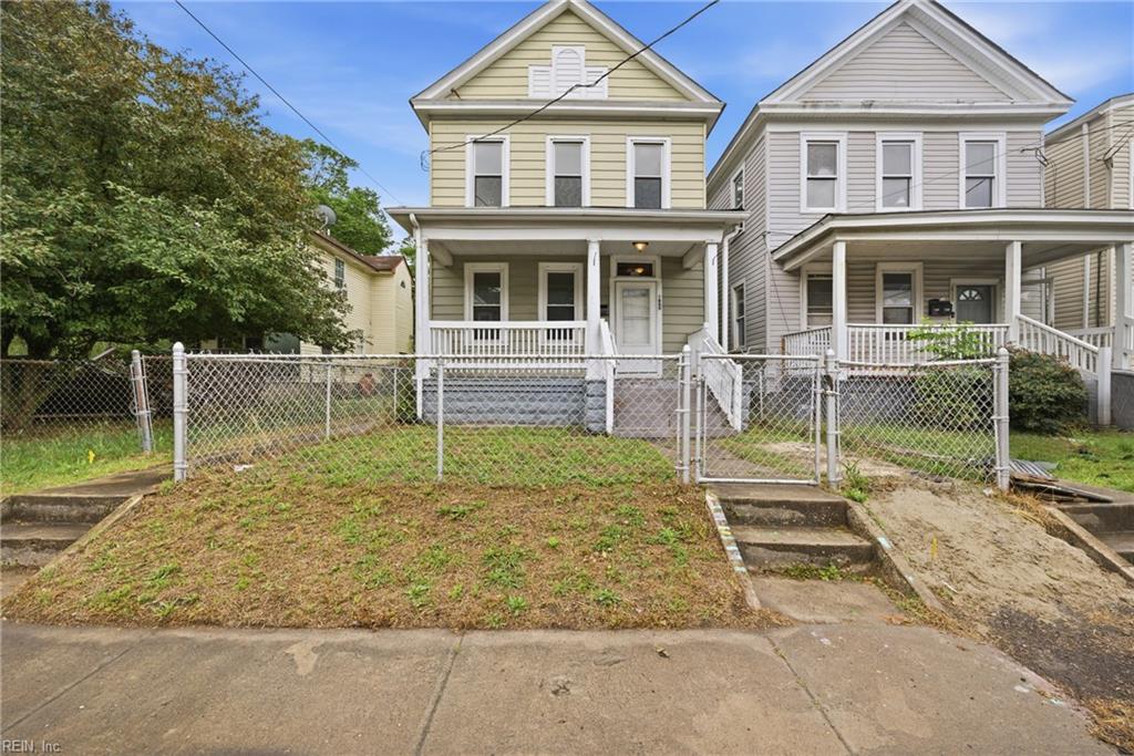 Photo 1 of 32 — 1600 Prentis AVE, Portsmouth, VA 23704