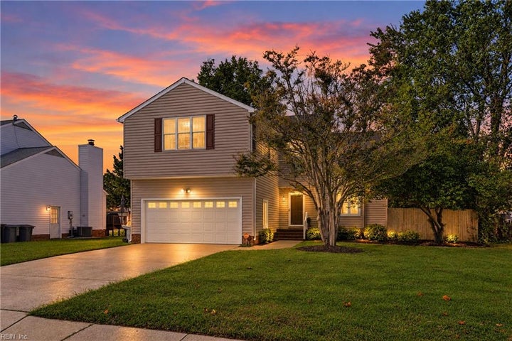 Photo 1 of 46 — 7 Sandpiper CT, Hampton, VA 23669