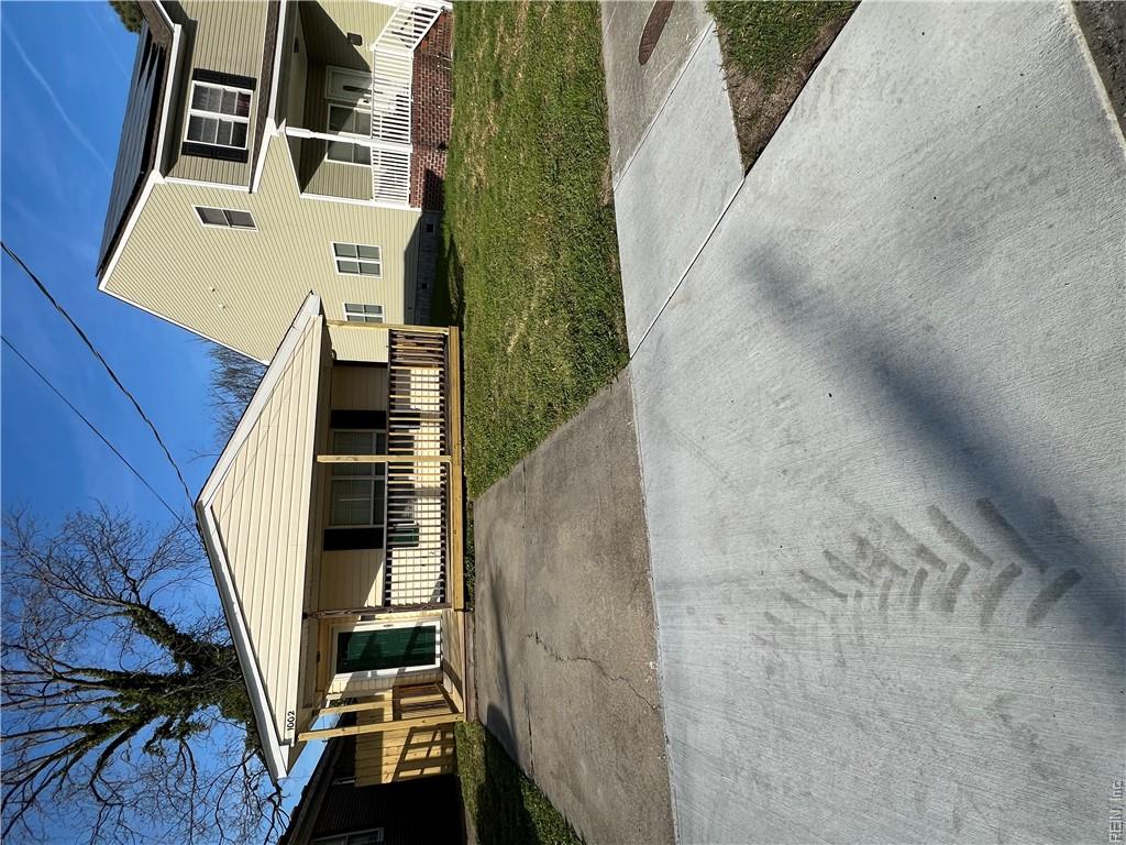 Photo 1 of 30 — 1002 Roseclair ST, Norfolk, VA 23523