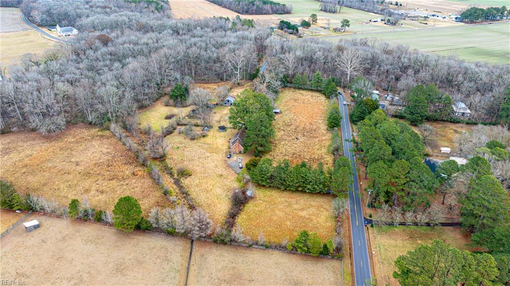 Photo 1 of 15 — 4500 Backwoods RD, Chesapeake, VA 23322
