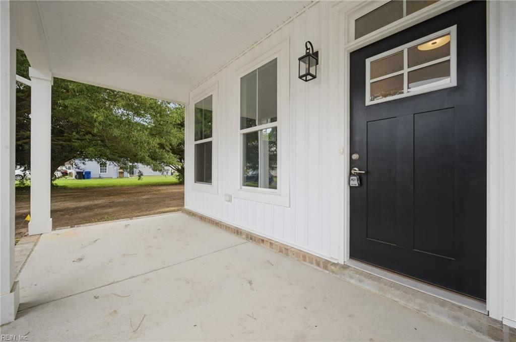 609 Connie Way - Photo 4