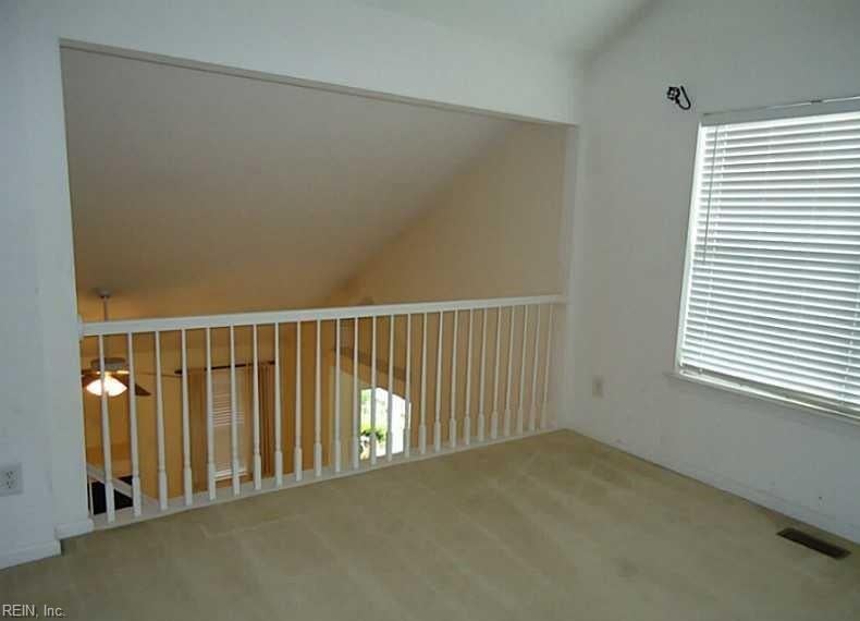 2302 Westgate CIR - Photo 4