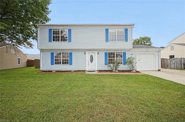 Photo 1 of 20 — 10 Harrogate LN, Hampton, VA 23666