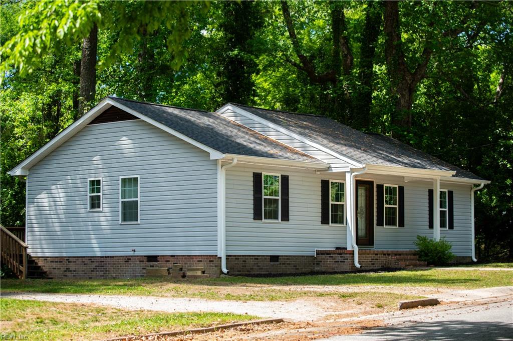 Photo 1 of 13 — 308 Hicksford AVE, Emporia, VA 23847