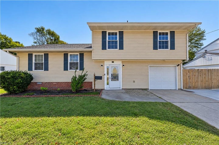 Photo 1 of 31 — 24 Diggs DR, Hampton, VA 23666