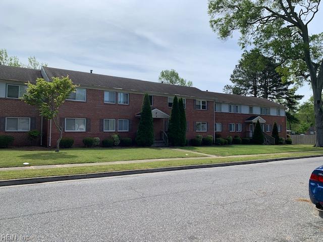 Photo 1 of 11 — 8 Pollux CIR E 4, Portsmouth, VA 23701