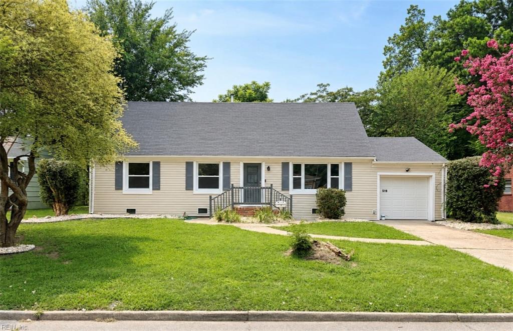 Photo 1 of 38 — 519 Beech DR, Newport News, VA 23601
