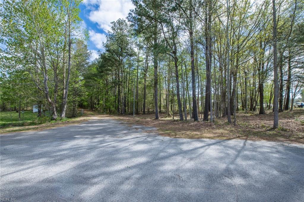 Photo 1 of 38 — 25+AC Brewers Neck BLVD, Carrollton, VA 23314