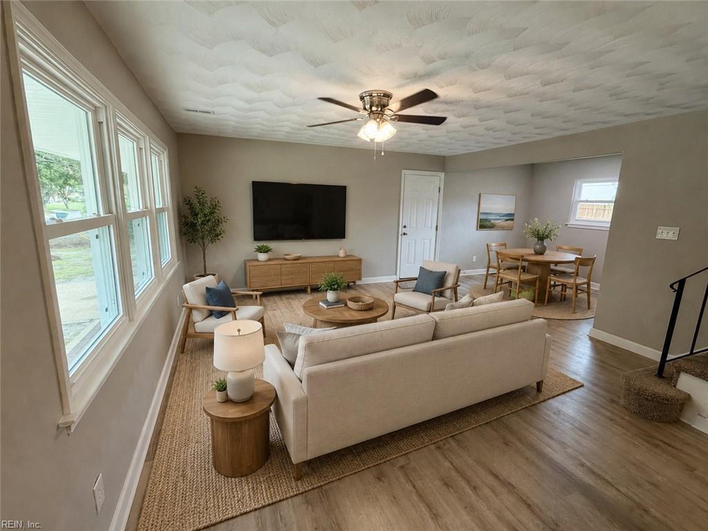 1772 Kingsway Rd - Photo 3