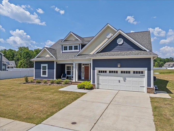 Photo 1 of 45 — 2031 Herons Pointe LN, Suffolk, VA 23434