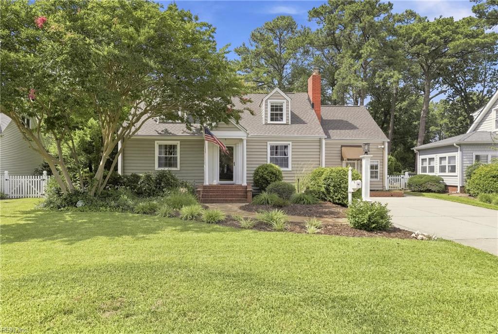 Photo 1 of 50 — 120 West Belvedere RD, Norfolk, VA 23505