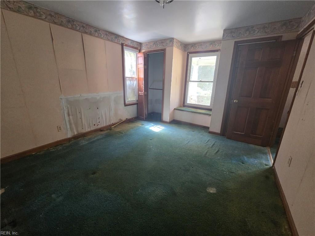 1600 Cherry Grove RD - Photo 3