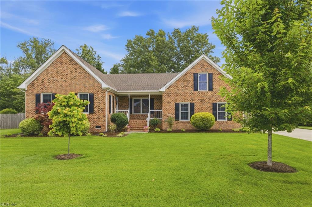 Photo 1 of 41 — 2631 Landview CIR, Virginia Beach, VA 23454