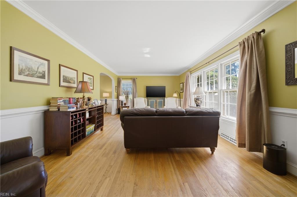 507 Dumville AVE - Photo 3