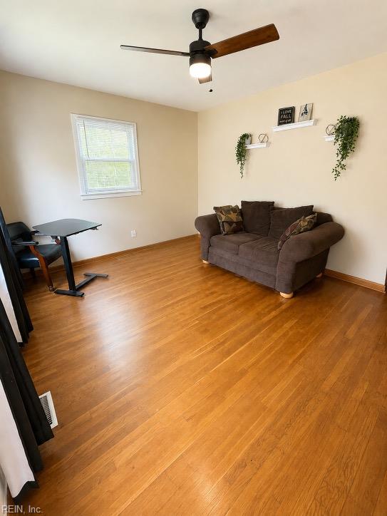 1429 Mellwood CT - Photo 2