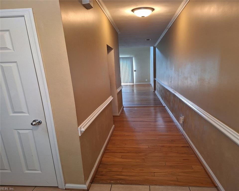 1005 Christiana CIR - Photo 4