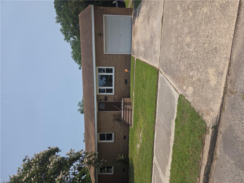 Photo 1 of 7 — 129 Elm AVE, Portsmouth, VA 23704