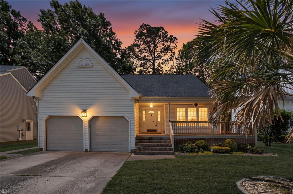 Photo 1 of 31 — 549 Broad Bend CIR, Chesapeake, VA 23320