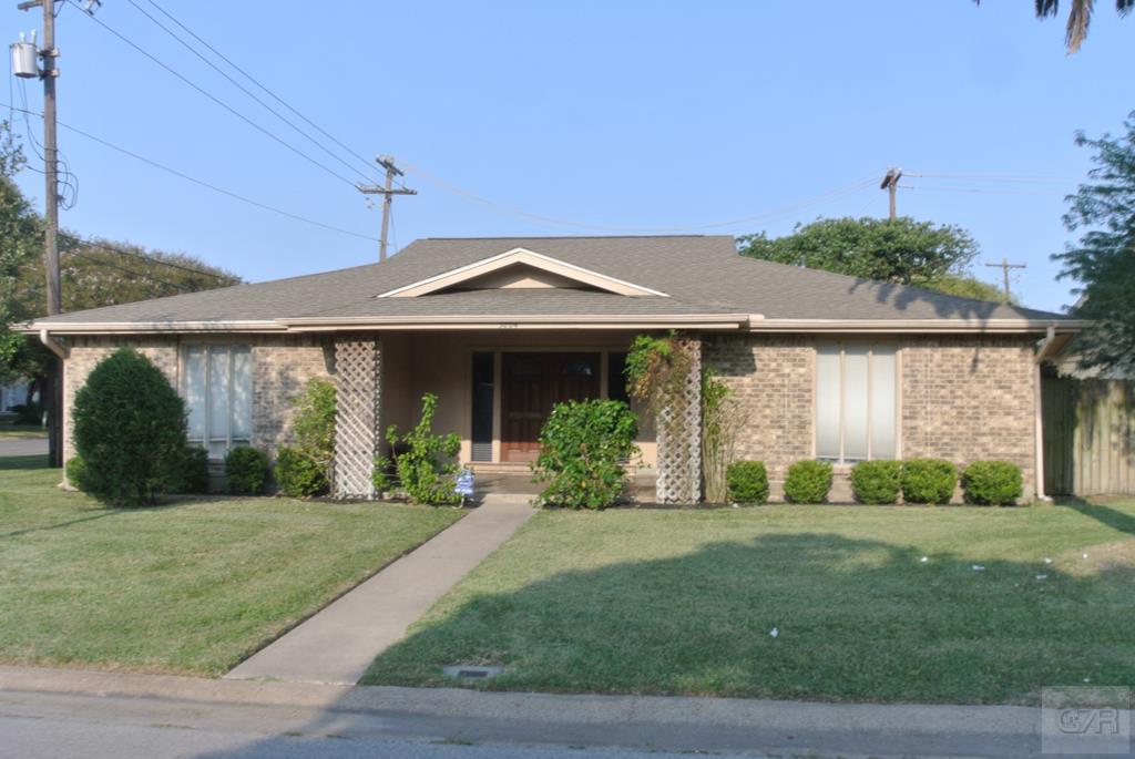 3204 Dominique Drive, Galveston, Texas image 1