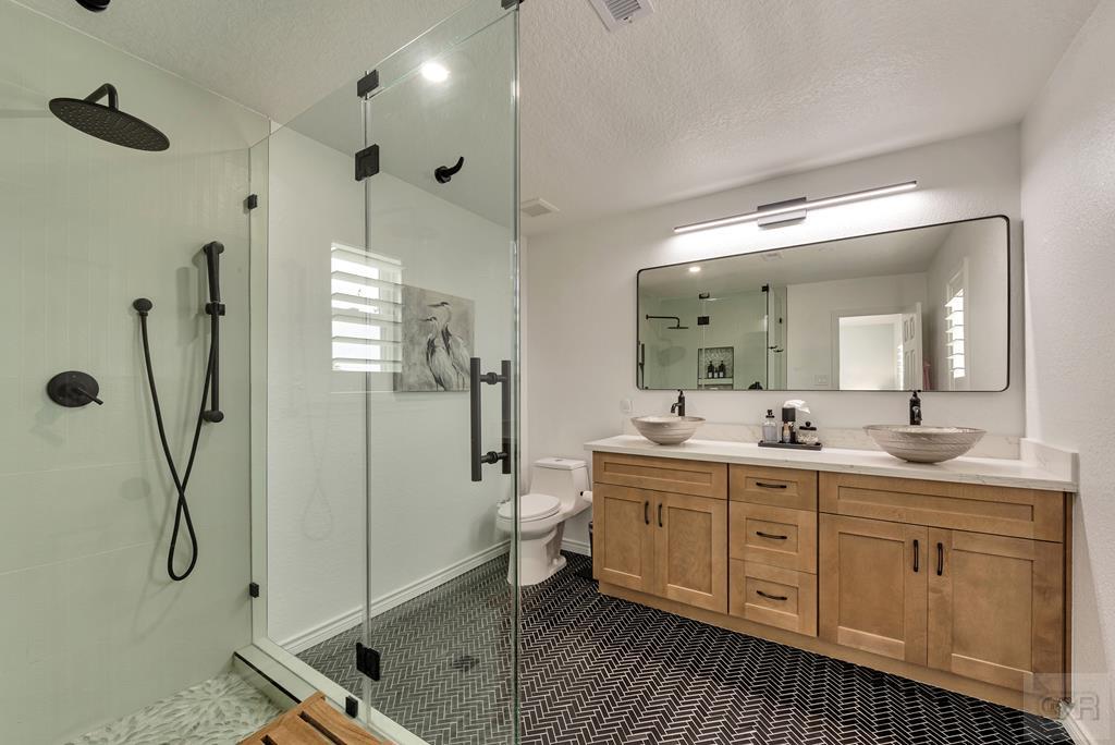 1427 Bamboo Drive, Tiki Island, California image 20