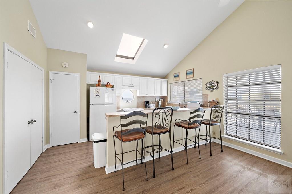 16906 N Beachcomber Drive, Jamaica Beach, Texas image 15