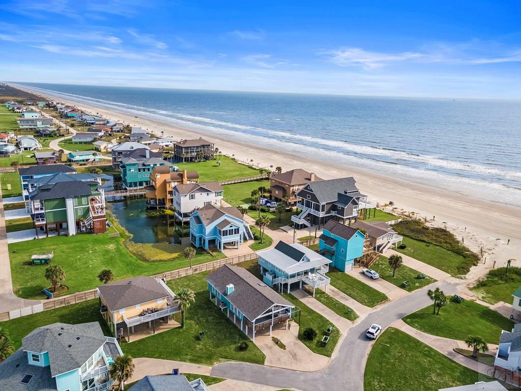 16906 N Beachcomber Drive, Jamaica Beach, Texas image 5