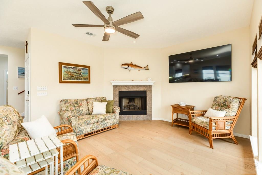 18302 E De Vaca Lane, Galveston, Texas image 21