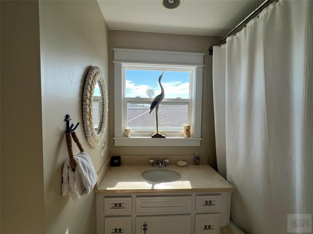 21820 Deaf P Smith Drive, Galveston, Texas image 30