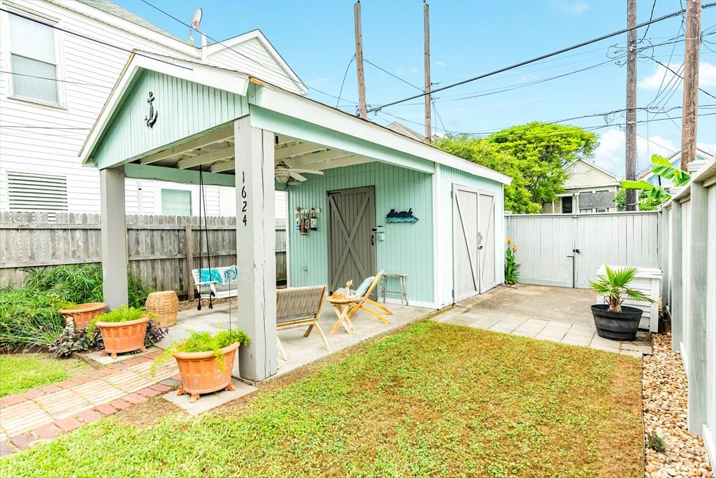1624 Ave N 1/2, Galveston, Texas image 38