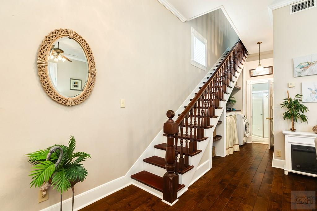 1624 Ave N 1/2, Galveston, Texas image 25