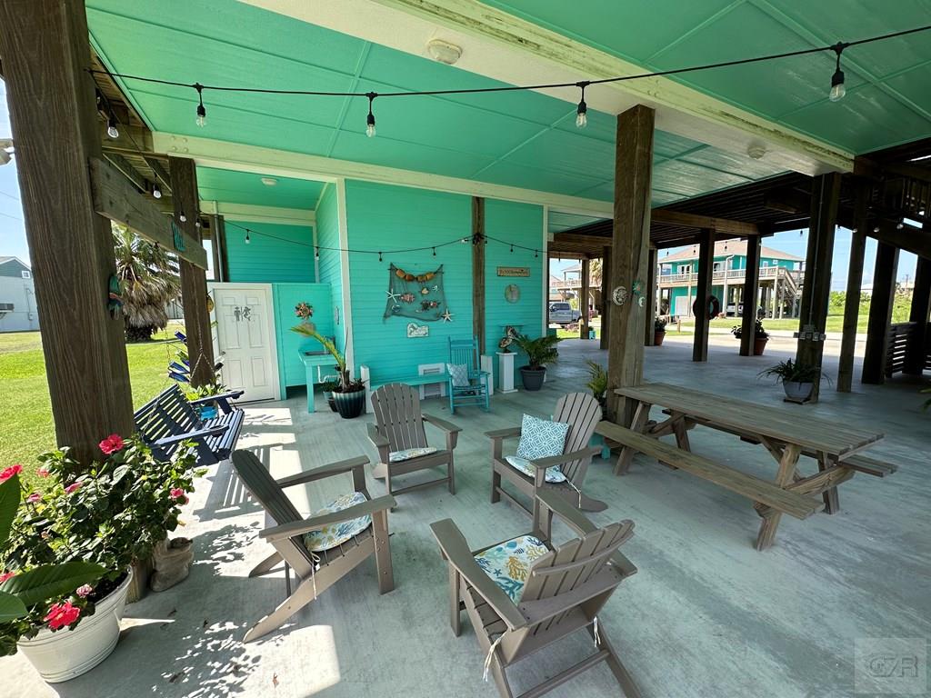 971 Mary Lynn, Crystal Beach, Texas image 8