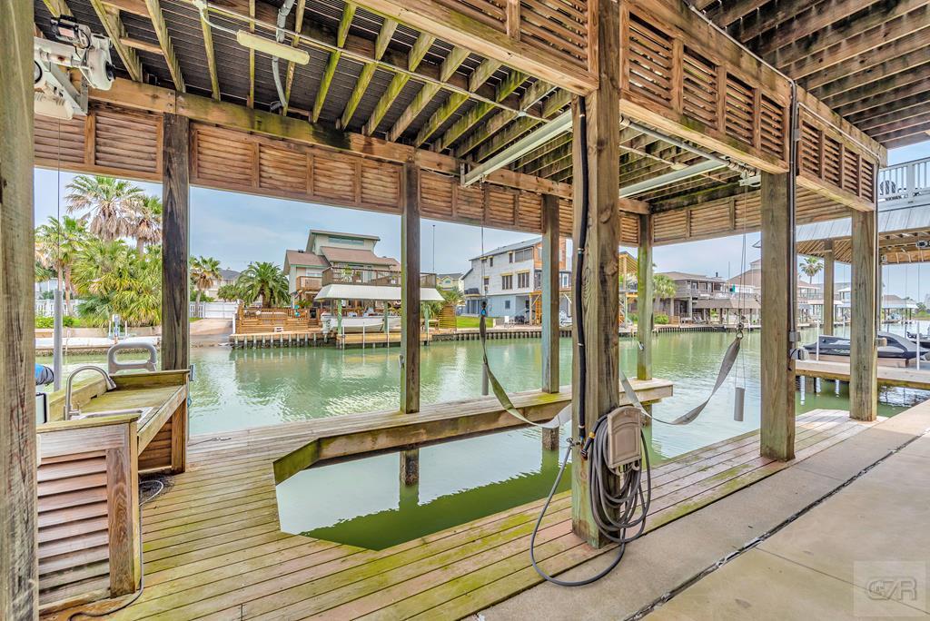 1522 Windsong Way, Tiki Island, Texas image 42