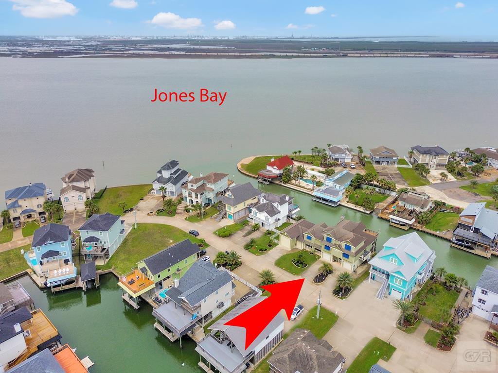 1522 Windsong Way, Tiki Island, Texas image 45