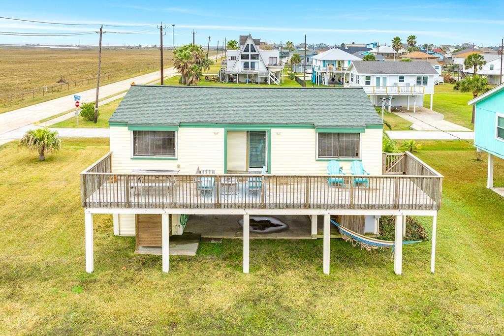 16725 W Captain Bligh Avenue, Jamaica Beach, Texas image 1