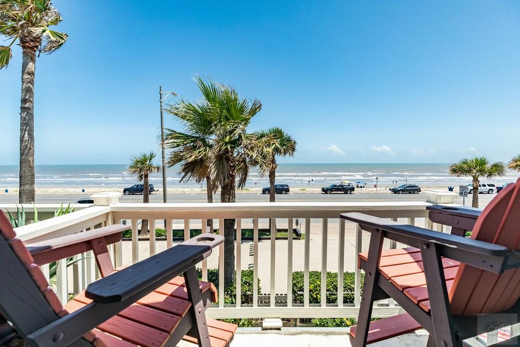 8302 Seawall Blvd, Galveston, Texas image 27