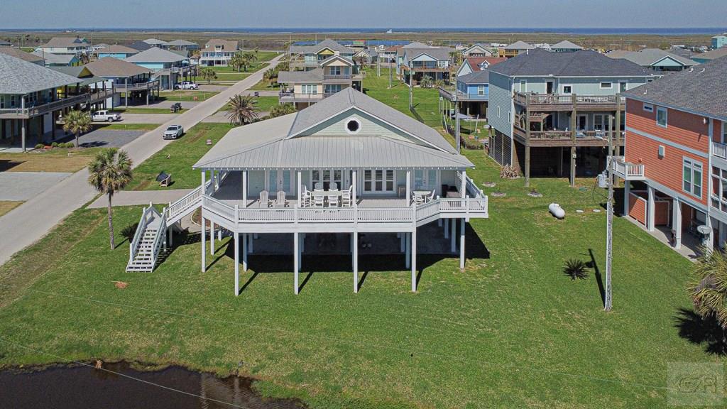 950 Kenlyn, Crystal Beach, Texas image 4