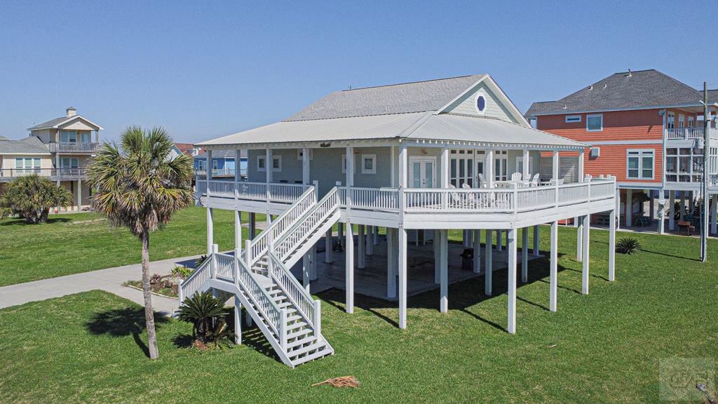 950 Kenlyn, Crystal Beach, Texas image 1