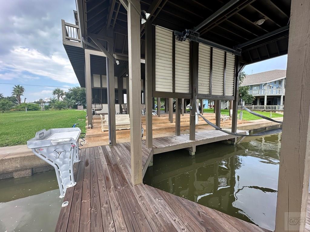 1170 Waterways Drive, Crystal Beach, Texas image 17