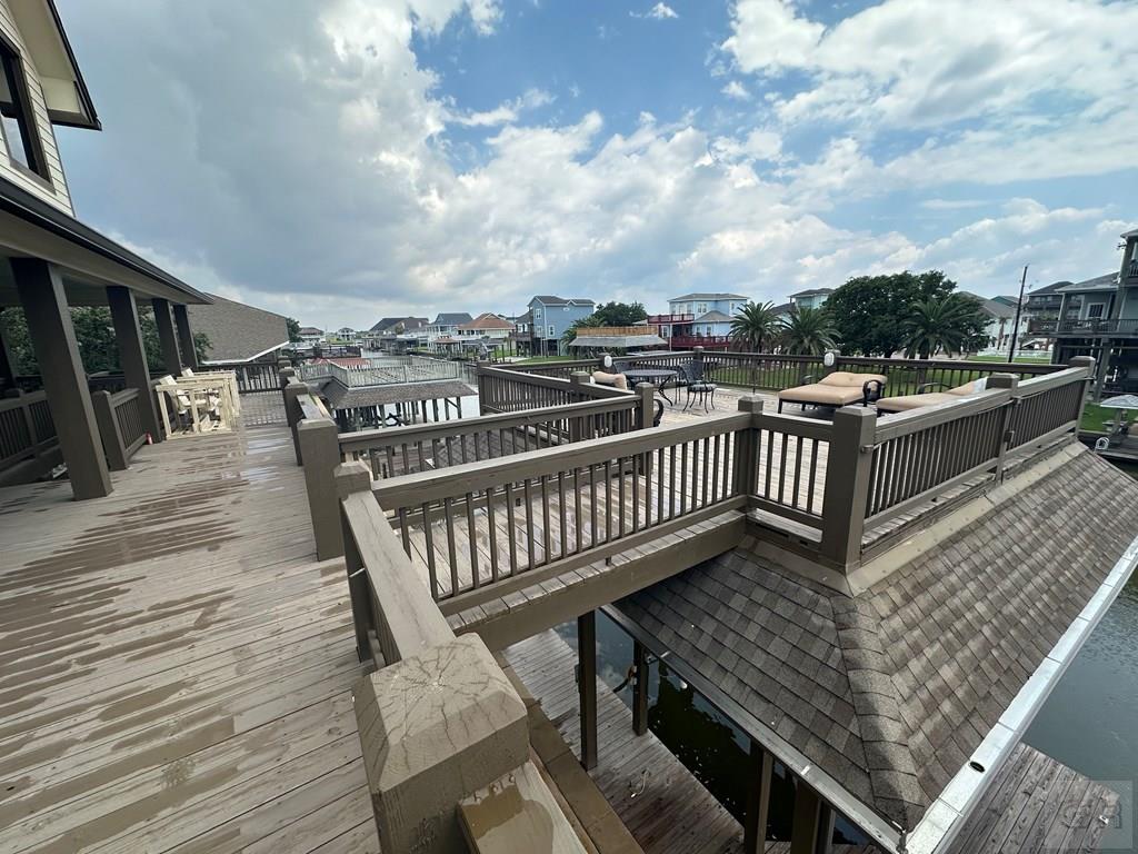 1170 Waterways Drive, Crystal Beach, Texas image 21