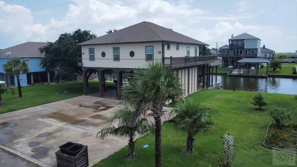 1170 Waterways Drive, Crystal Beach, Texas image 2