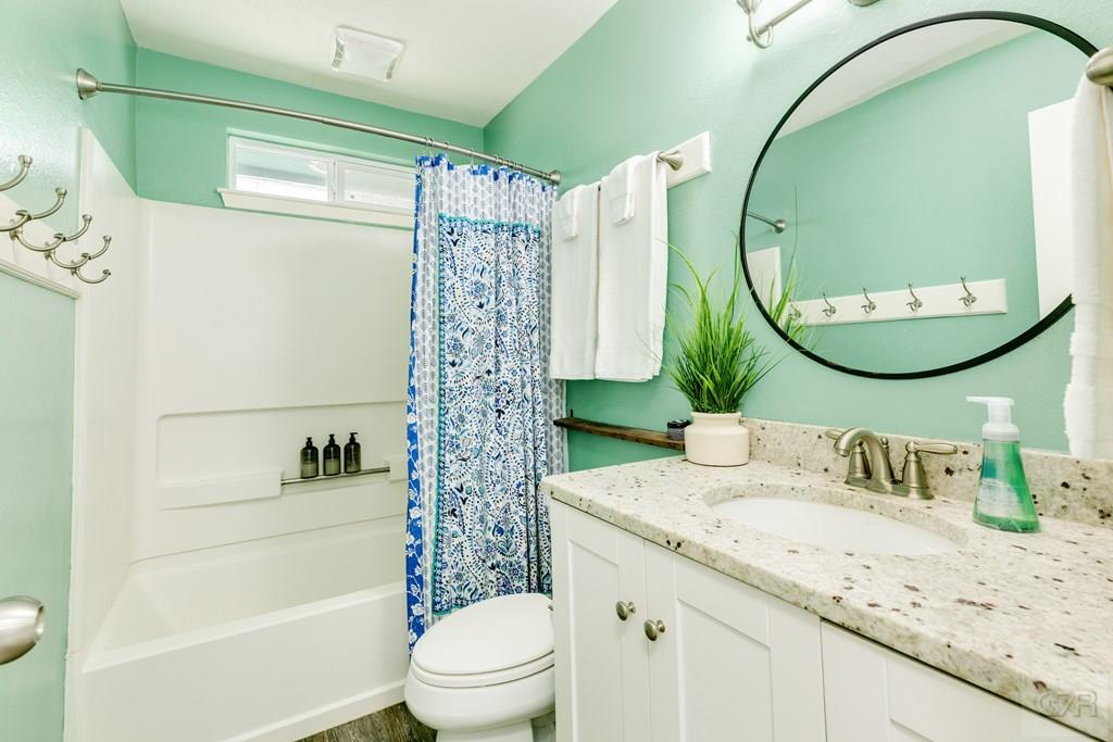 2418 Blue Water Hwy, SURFSIDE, Texas image 31