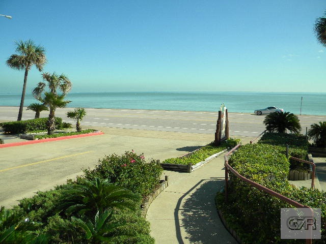 7312 Seawall Blvd, Galveston, Texas image 2