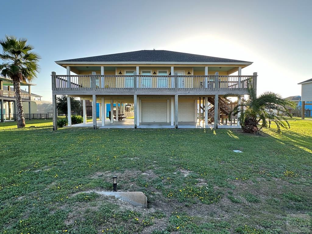 959 Palmetto Drive, Crystal Beach, Texas image 1