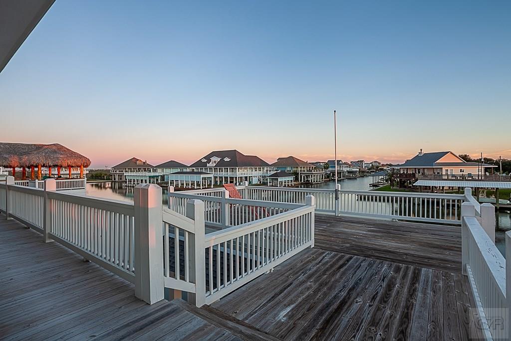 1295 Lagoon Drive, Crystal Beach, Texas image 38