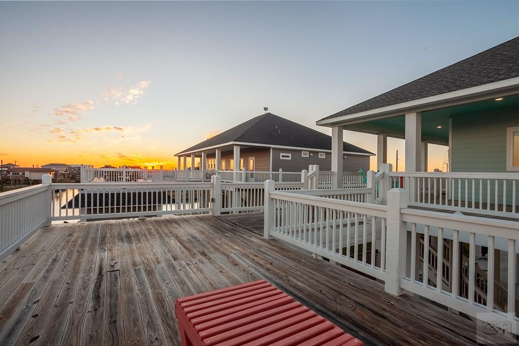 1295 Lagoon Drive, Crystal Beach, Texas image 39