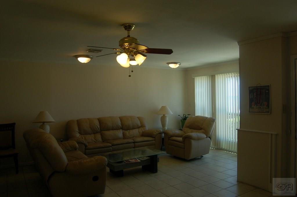 8302 Seawall Blvd, Galveston, Texas image 3